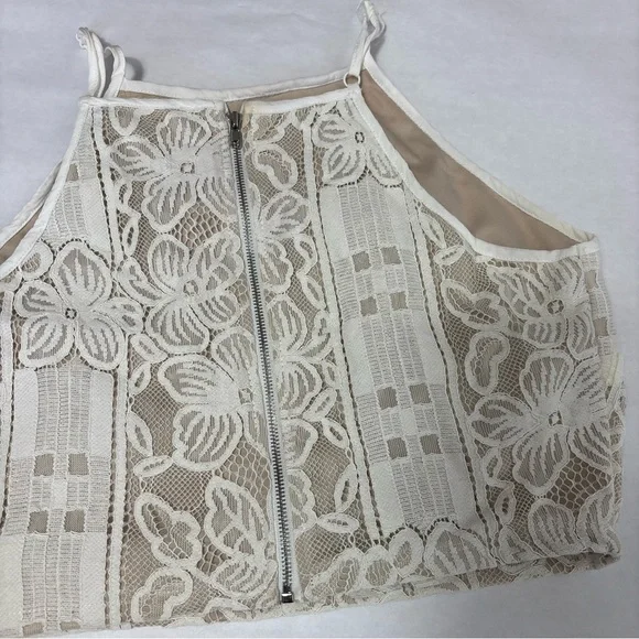 Lulus floral lace tank top - Picture 3 of 5